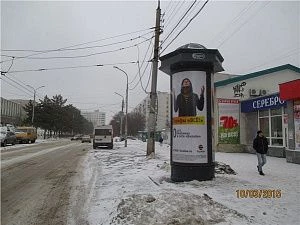 Бульвар Молодежный, рядом со зданием №207 по ул. Менделеева
